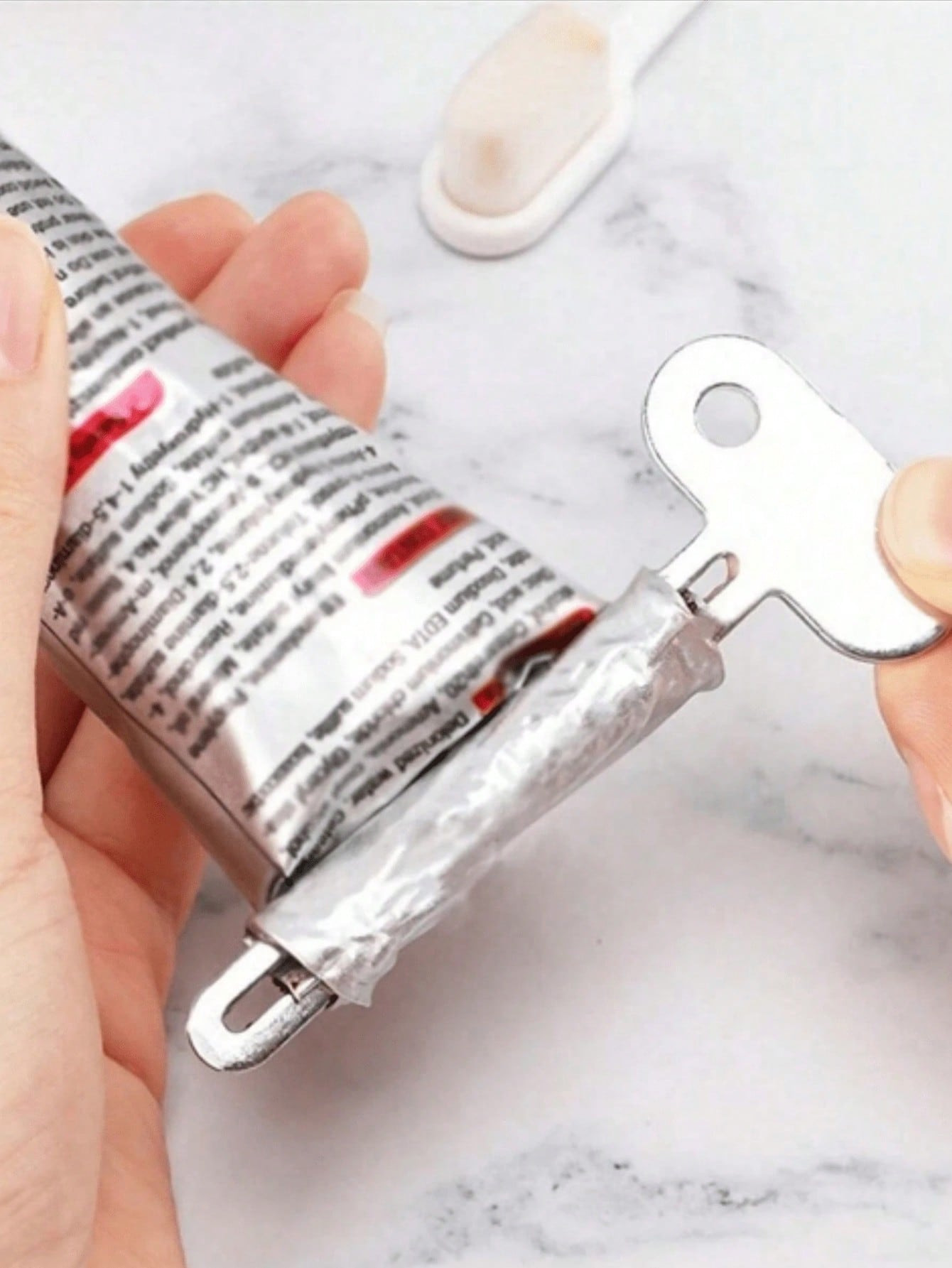 ที่บีบยาสีฟันเหล็กหล่อแบบวินเท - Home Essentials Bathroom Organizer บทวิจารณ์และราคา